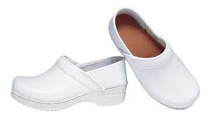 Women's Nursing Shoes